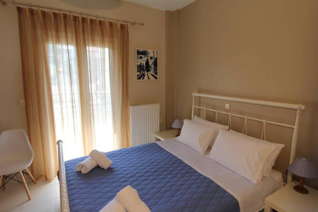 Cozy Apartment In The Heart Of The Town 아르고스톨리온 외부 사진