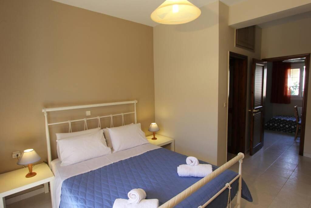 Cozy Apartment In The Heart Of The Town 아르고스톨리온 외부 사진